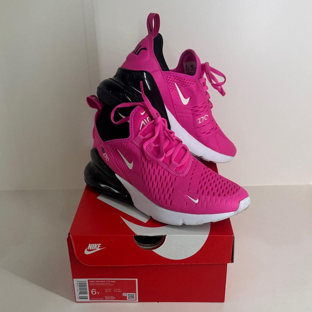 Nike Air Max 270
